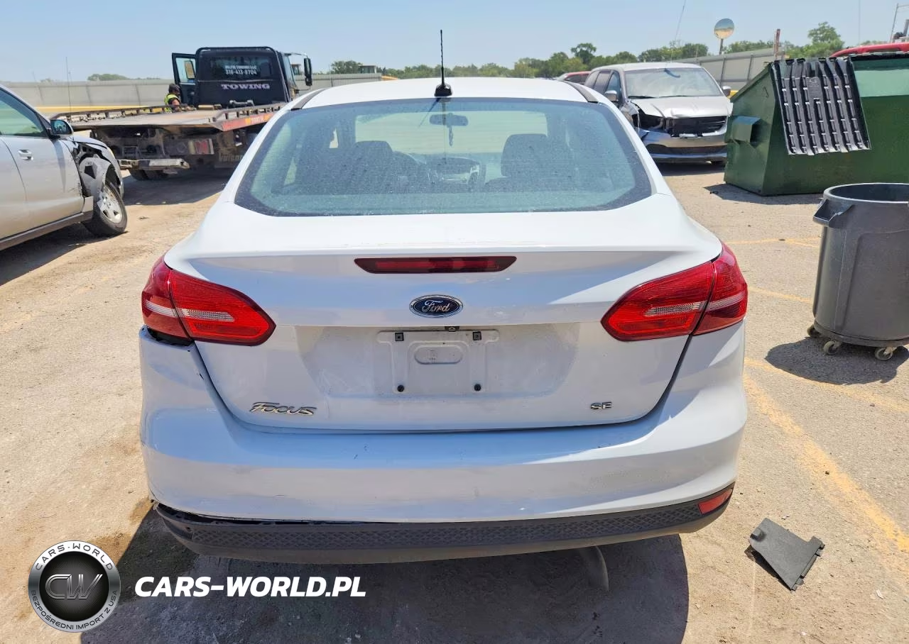 2017 Ford Focus Se VIN:1FADP3F27HL217343 - 6