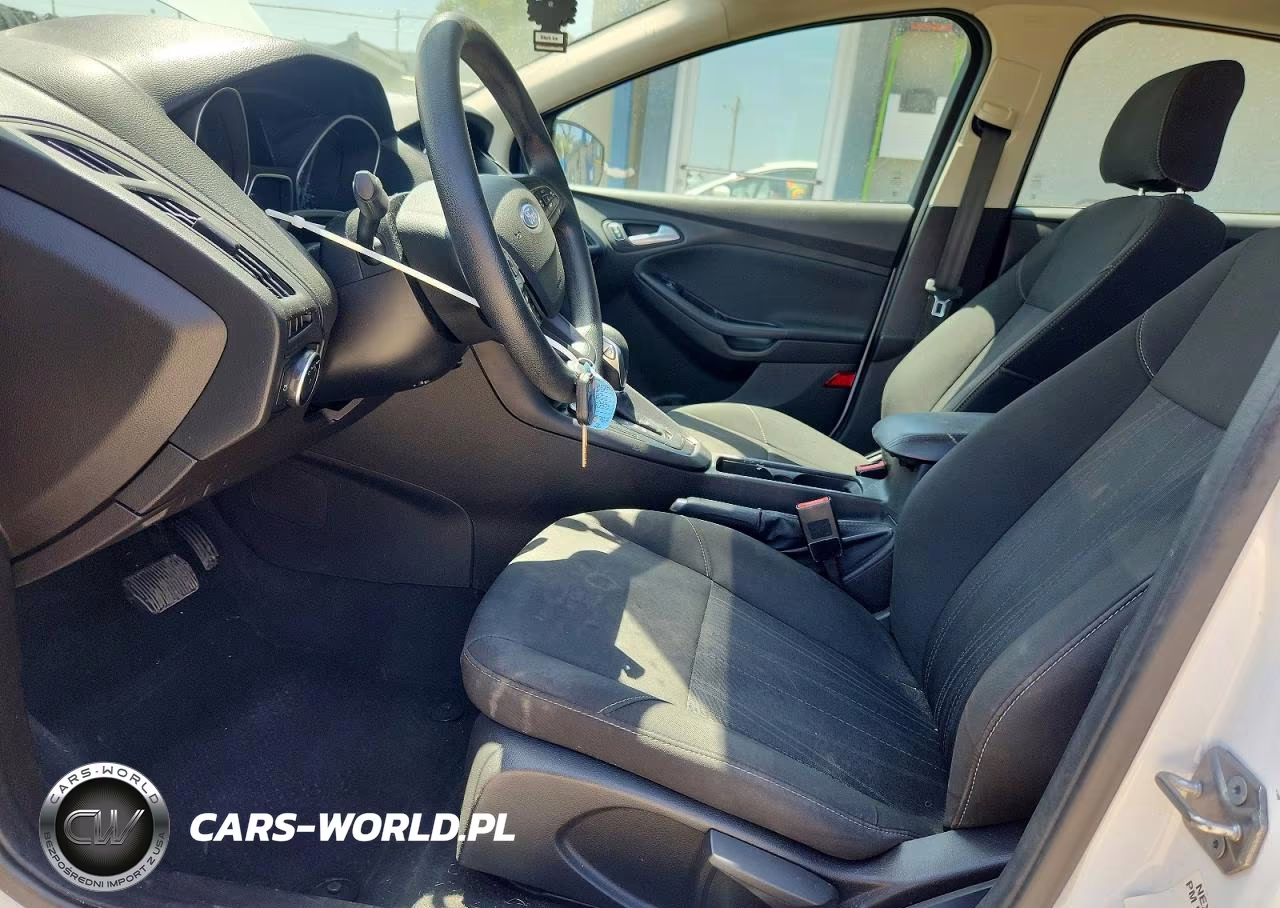 2017 Ford Focus Se VIN:1FADP3F27HL217343 - 7