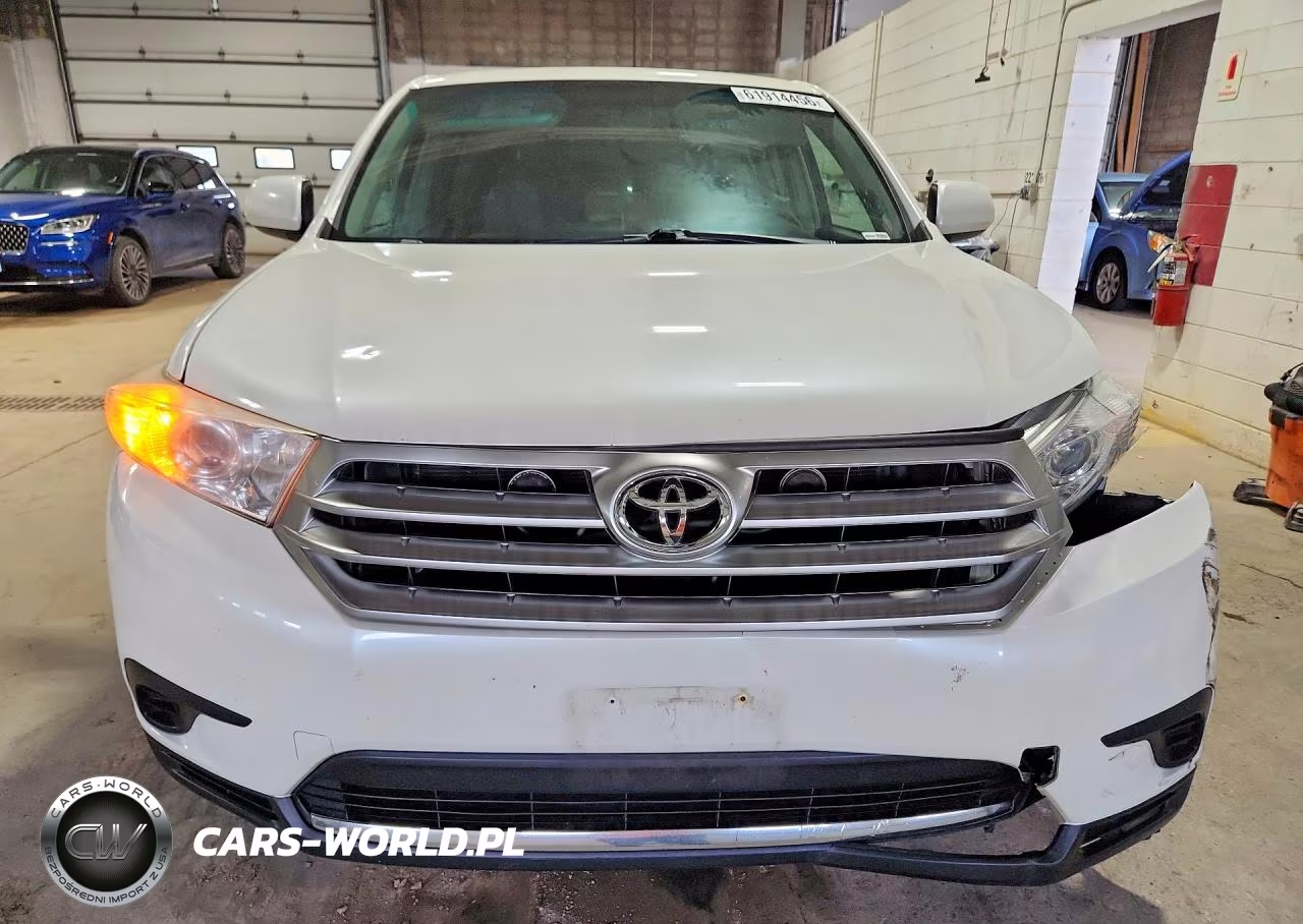 2013 Toyota Highlander Base VIN:5TDBK3EH9DS248737 - 5