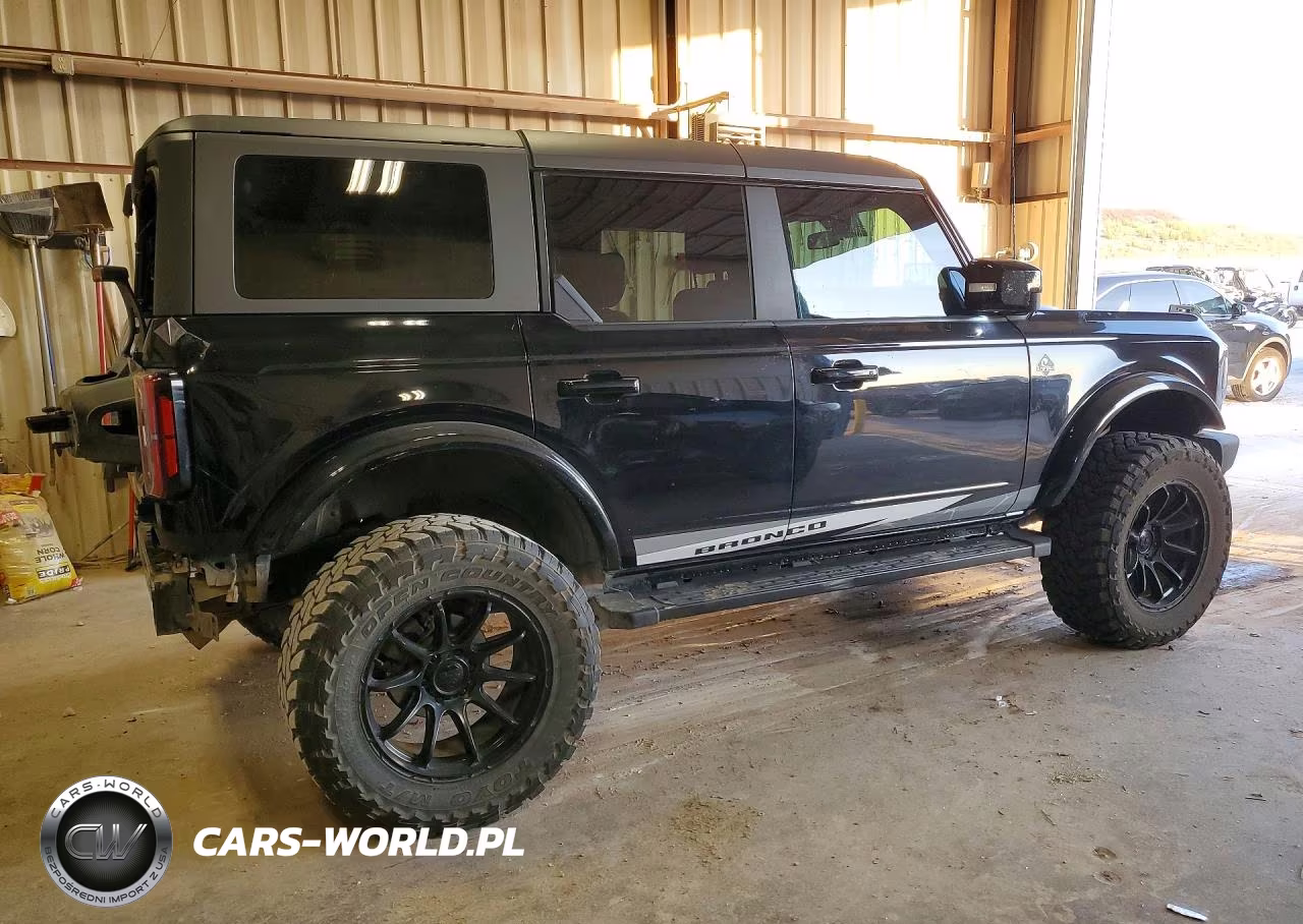 2022 Ford Bronco Base VIN:1FMEE5DP1NLB74771 - 3