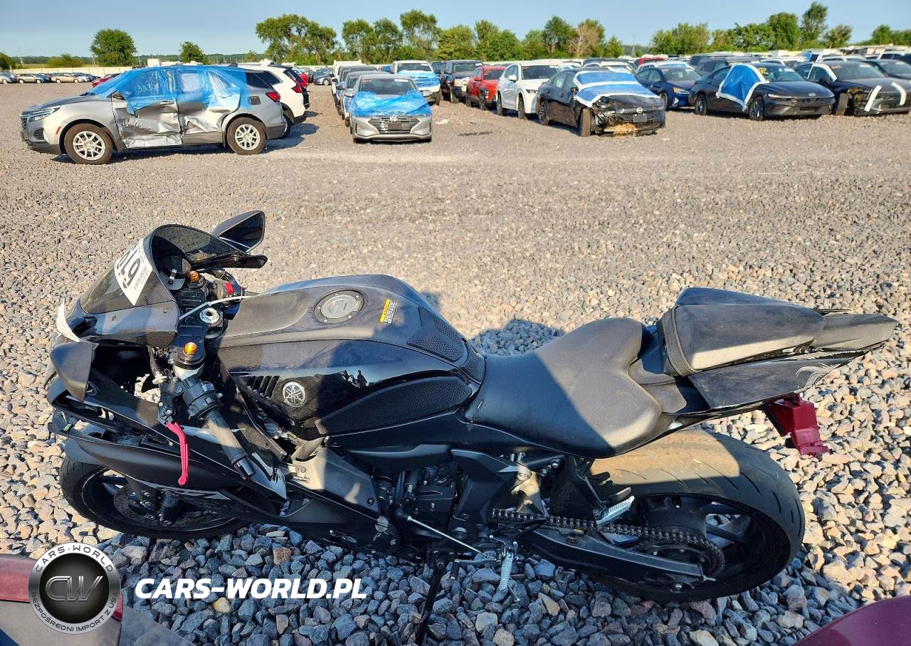 2024 Yamaha Yzfr7 VIN:JYARM38E5RA009759 - 3