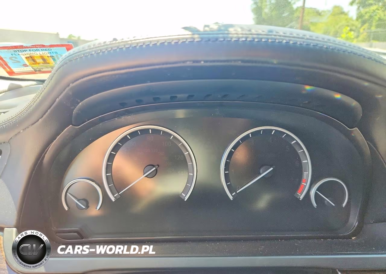 2009 BMW 750 Li VIN:WBAKB83559CY61143 - 9