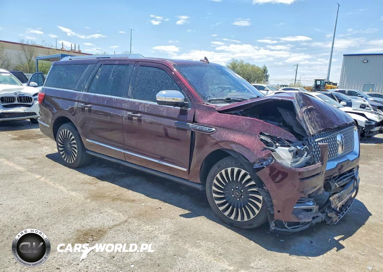 2020 Lincoln Navigator L Black Label VIN:5LMJJ3TT2LEL15455 - 4