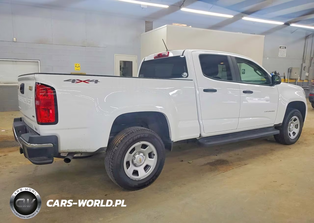2021 Chevrolet Colorado VIN:1GCGTBEN7M1108136 - 3