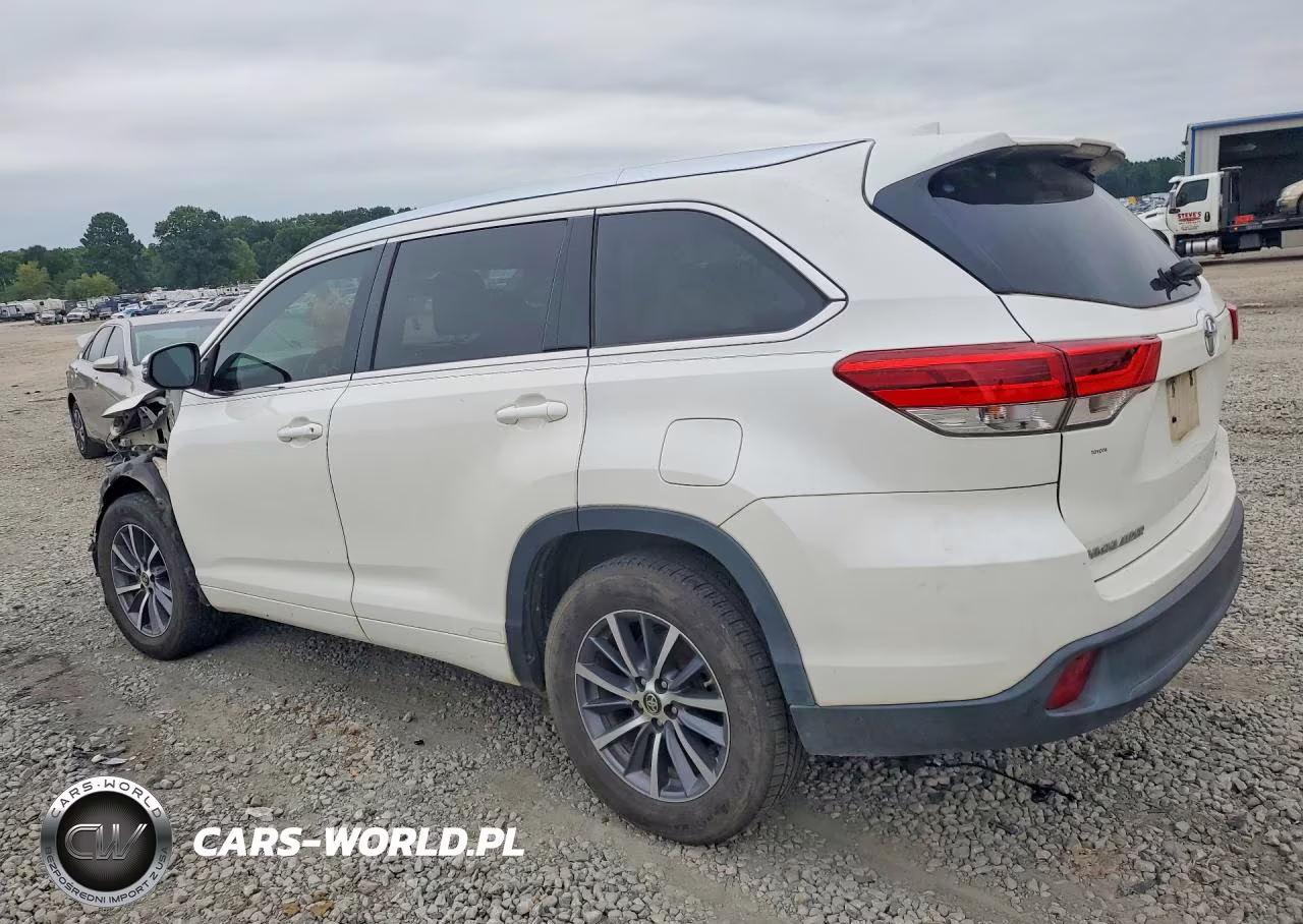 2017 Toyota Highlander Xle VIN:5TDKZRFHXHS517573 - 2