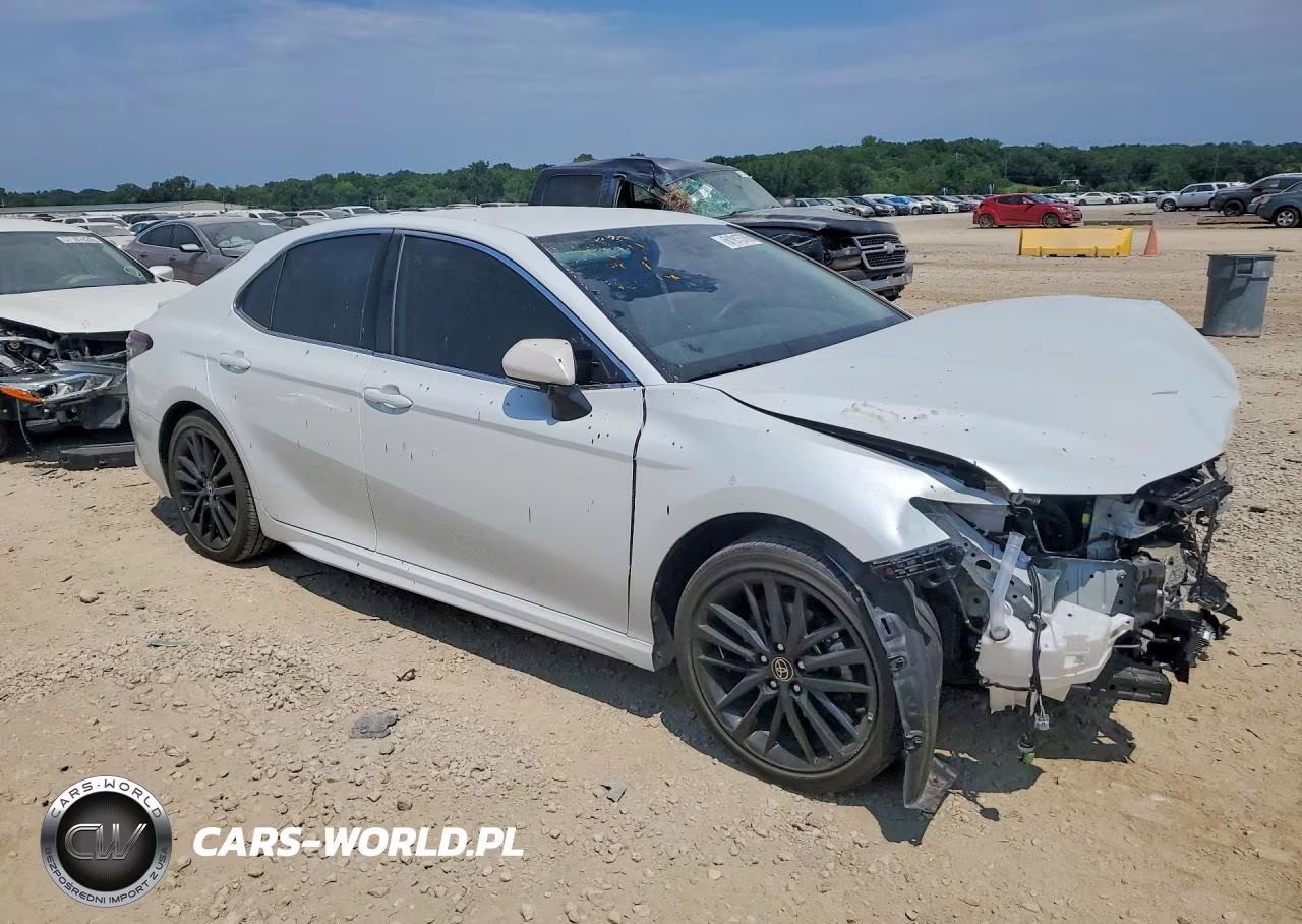 2023 Toyota Camry Xse VIN:4T1K61AK5PU095943 - 4