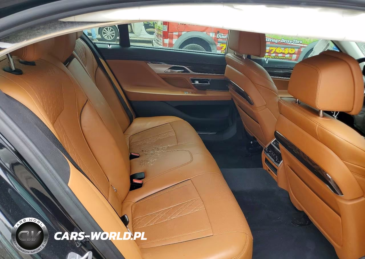 2018 BMW 750 Xi VIN:WBA7F2C54JG424075 - 10