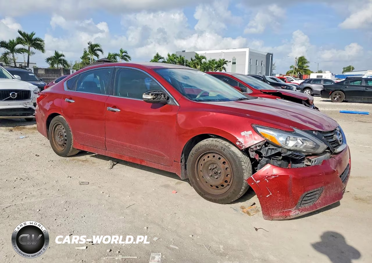 2017 Nissan Altima 2.5 S VIN:1N4AL3APXHN308919 - 4