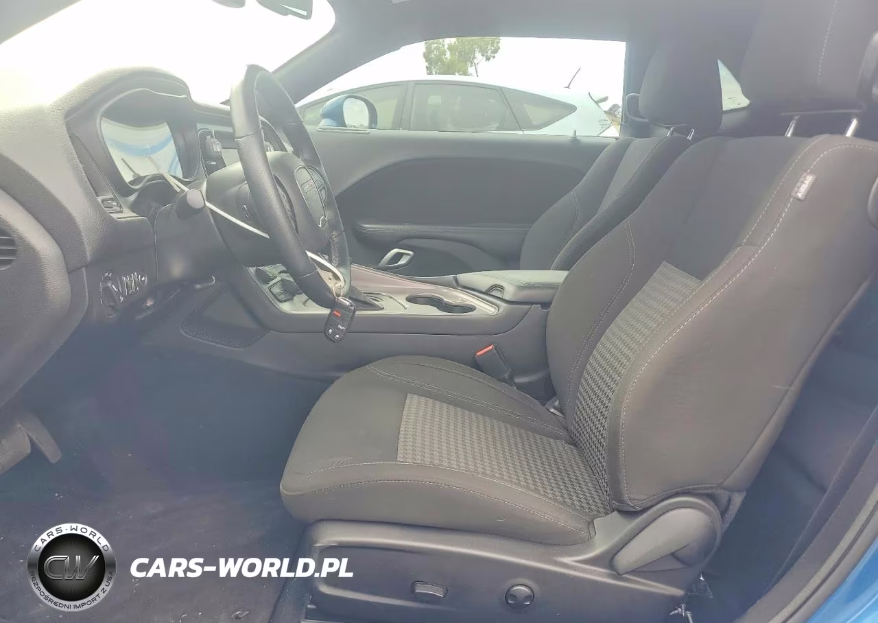 2023 Dodge Challenger Sxt VIN:2C3CDZAG0PH685967 - 7
