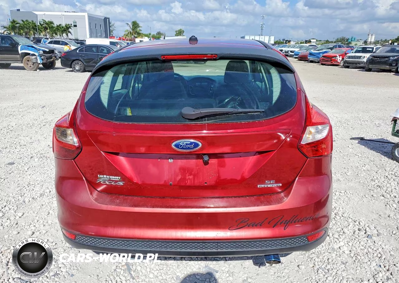 2014 Ford Focus Se VIN:1FADP3K25EL225345 - 6