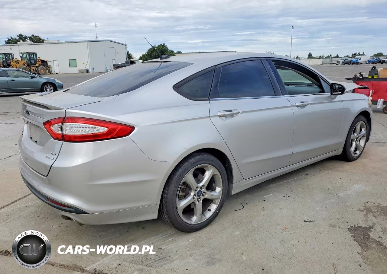 2013 Ford Fusion Se VIN:3FA6P0HR5DR254744 - 3