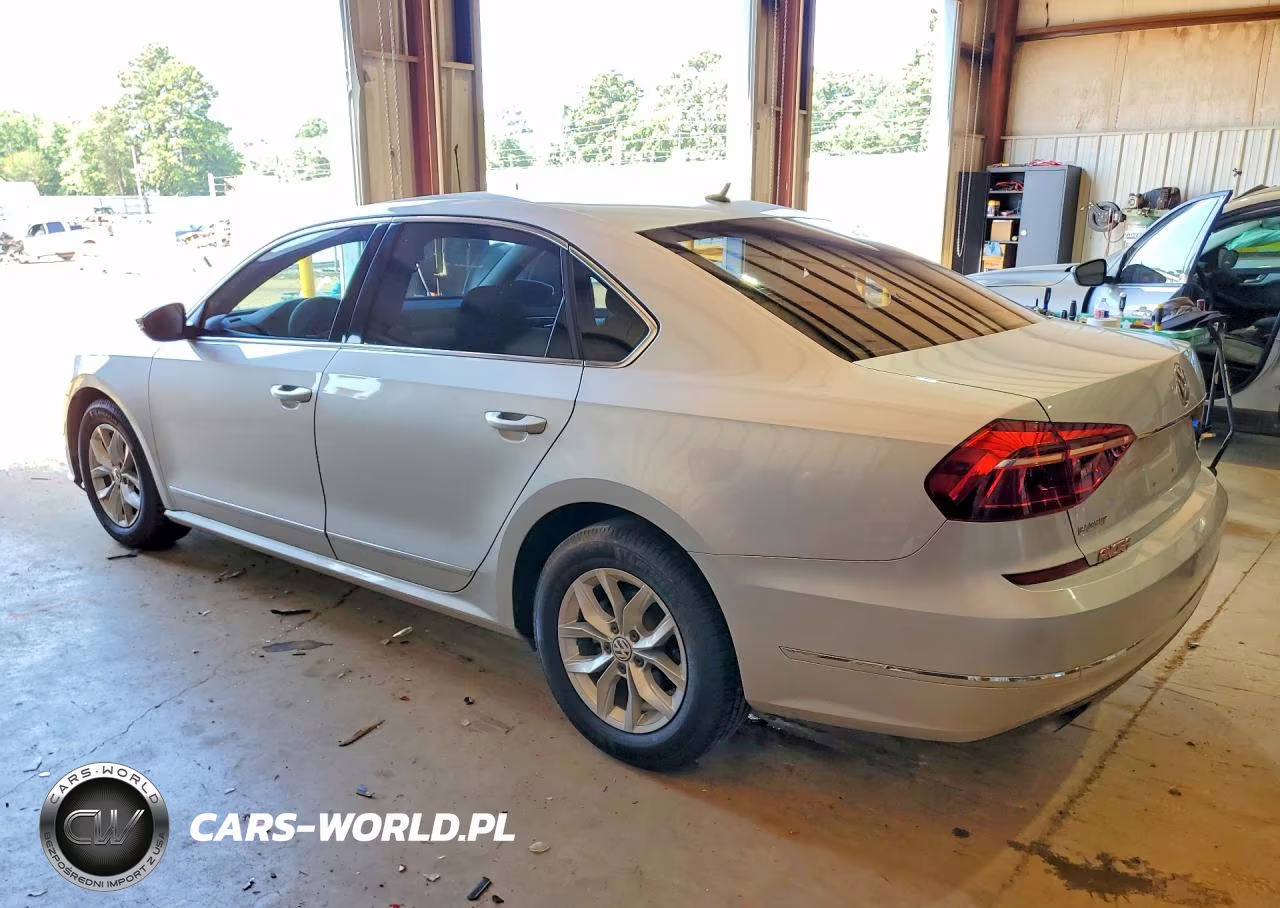 2017 Volkswagen Passat S VIN:1VWAT7A30HC029504 - 2