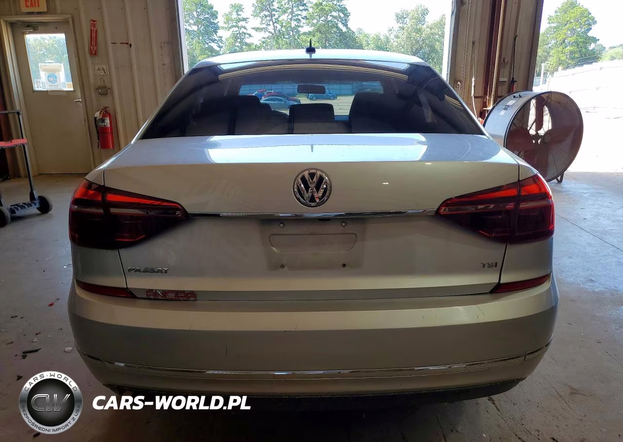2017 Volkswagen Passat S VIN:1VWAT7A30HC029504 - 6