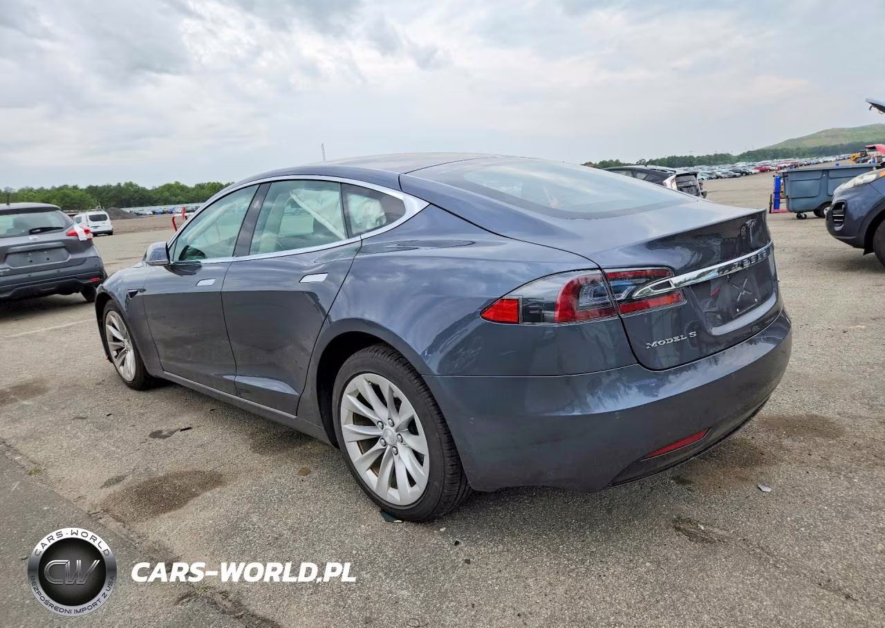 2017 Tesla Model S VIN:5YJSA1E22HF188247 - 2