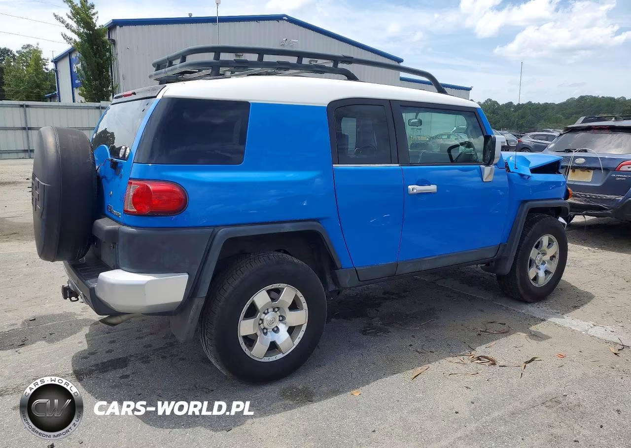 2007 Toyota Fj Cruiser Base VIN:JTEBU11F270010458 - 3