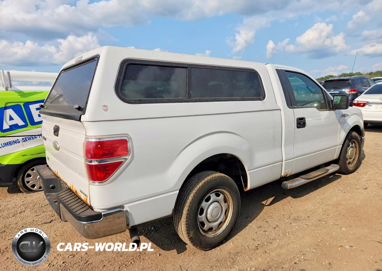 2011 Ford F150 VIN:1FTMF1CM9BFC46307 - 3