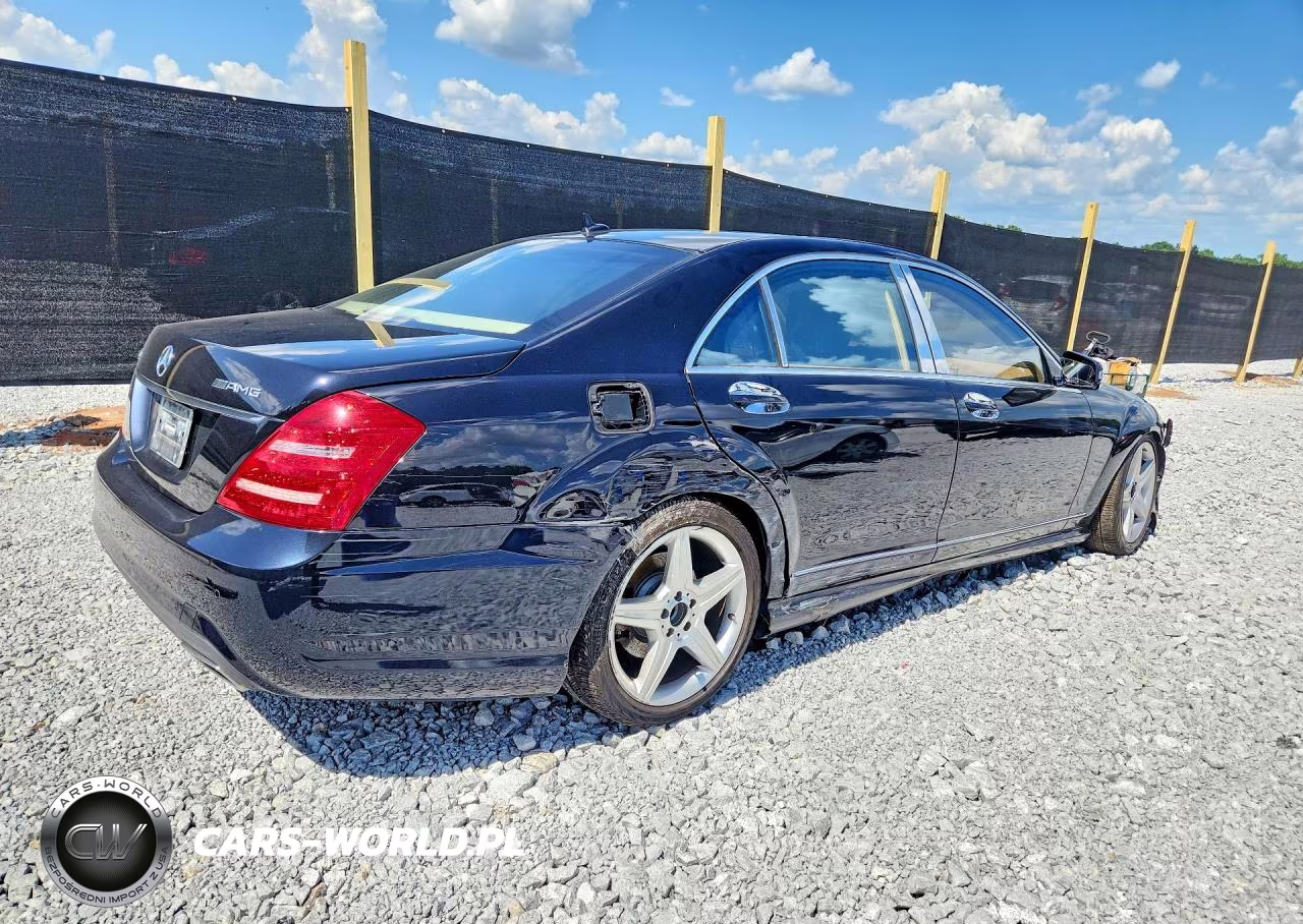 2010 Mercedes-Benz S 550 VIN:WDDNG7BB3AA292236 - 3