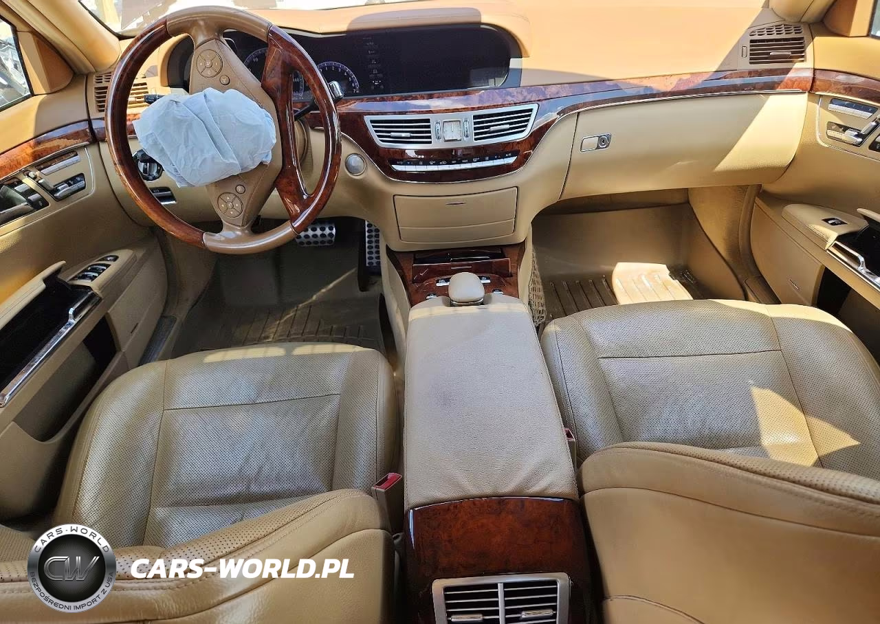 2010 Mercedes-Benz S 550 VIN:WDDNG7BB3AA292236 - 8