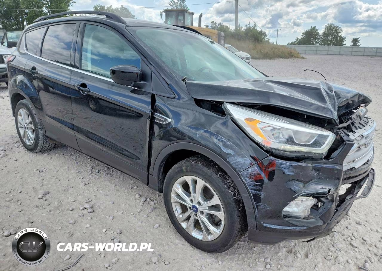 2017 Ford Escape Se VIN:1FMCU0GD3HUD26997 - 4