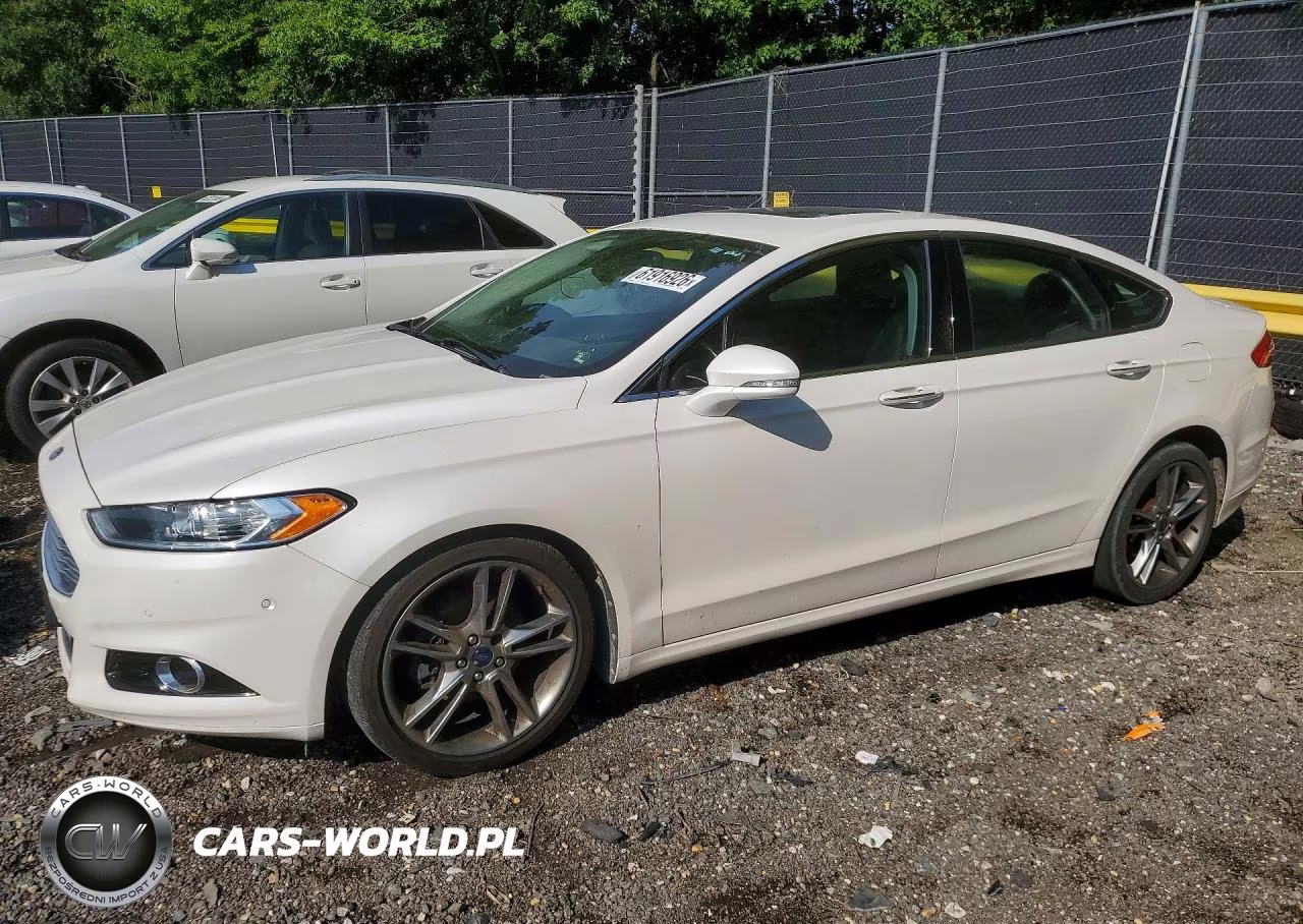 2013 Ford Fusion Titanium – zdjęcie 1 z 12