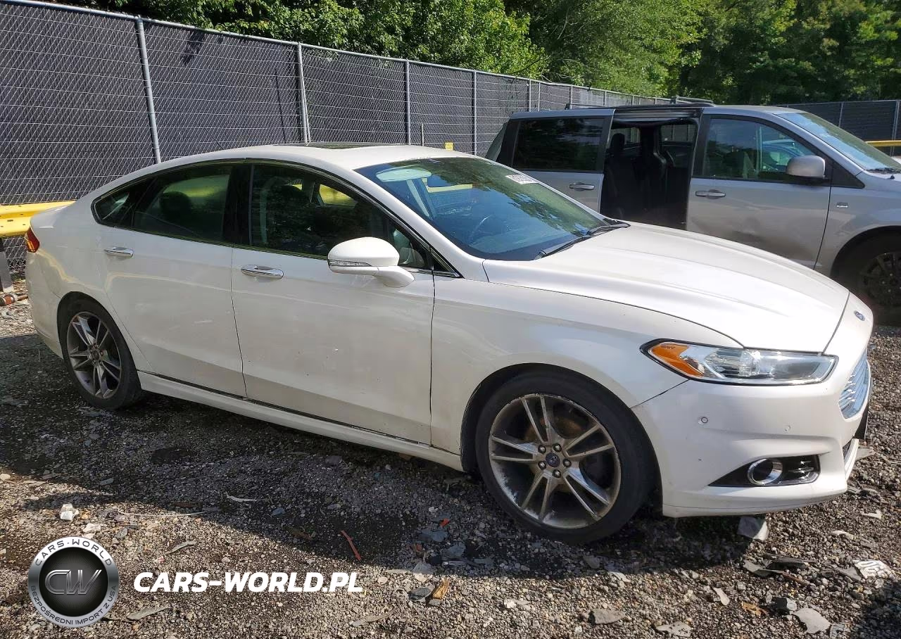 2013 Ford Fusion Titanium VIN:3FA6P0D93DR232408 - 4