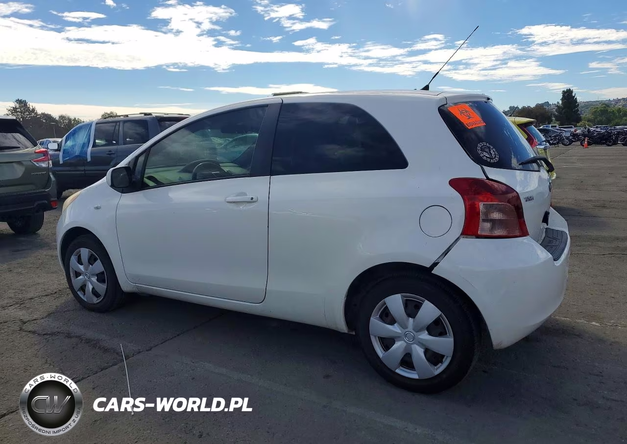 2007 Toyota Yaris Base VIN:JTDJT923375070368 - 2