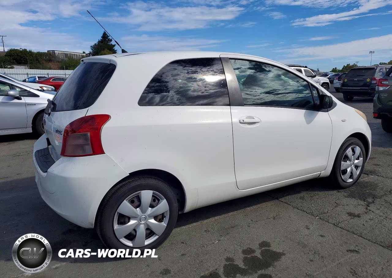 2007 Toyota Yaris Base VIN:JTDJT923375070368 - 3