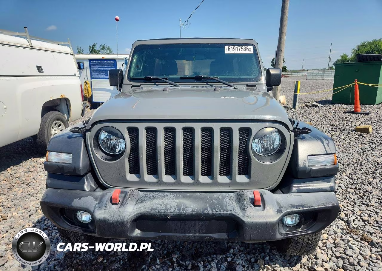 2018 Jeep Wrangler Unlimited Sport VIN:1C4HJXDG2JW298954 - 5
