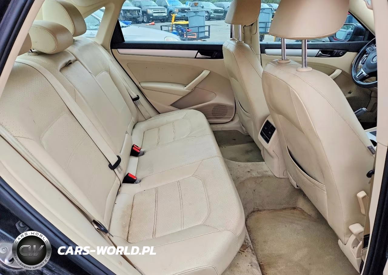 2013 Volkswagen Passat Se VIN:1VWBP7A3XDC058981 - 10