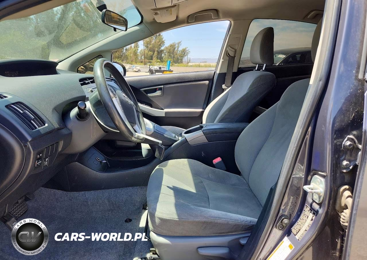 2012 Toyota Prius Three VIN:JTDKN3DU3C1517557 - 7