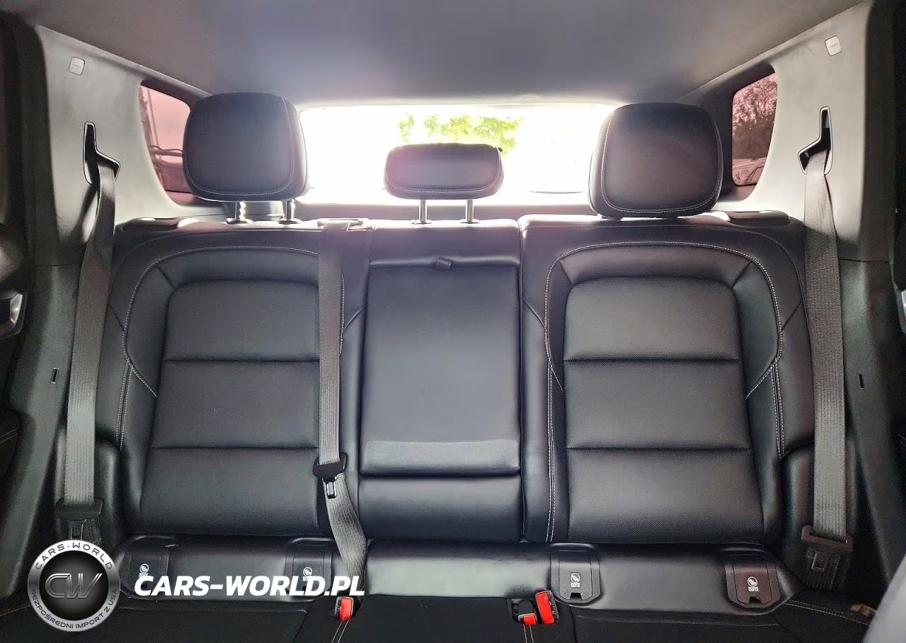 2025 GMC Terrain Elevation VIN:3GKALUEG3SL211051 - 10