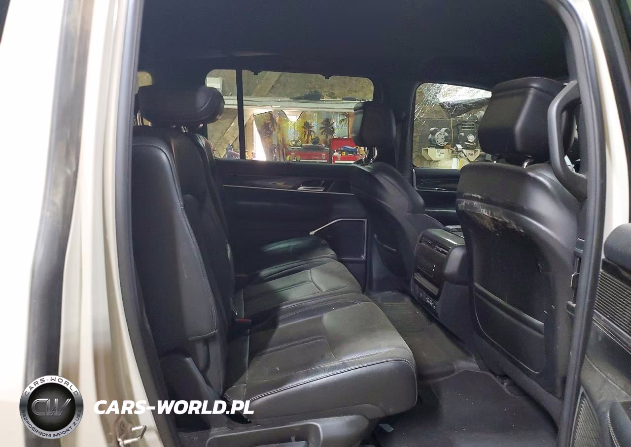 2022 Jeep Wagoneer Series I VIN:1C4SJVAT8NS206562 - 11