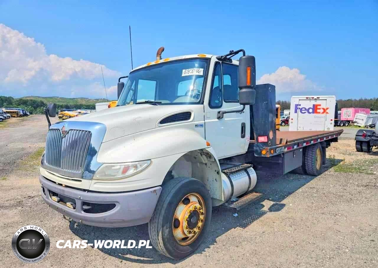 2014 International 4300 Rollback Tow Truck