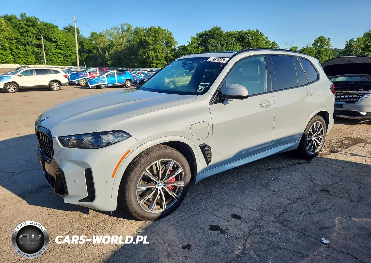 2024 BMW X5 xDrive50E – zdjęcie 1 z 13