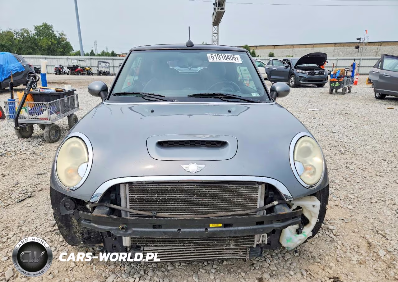 2010 Mini Cooper S VIN:WMWMS3C58ATY50623 - 5