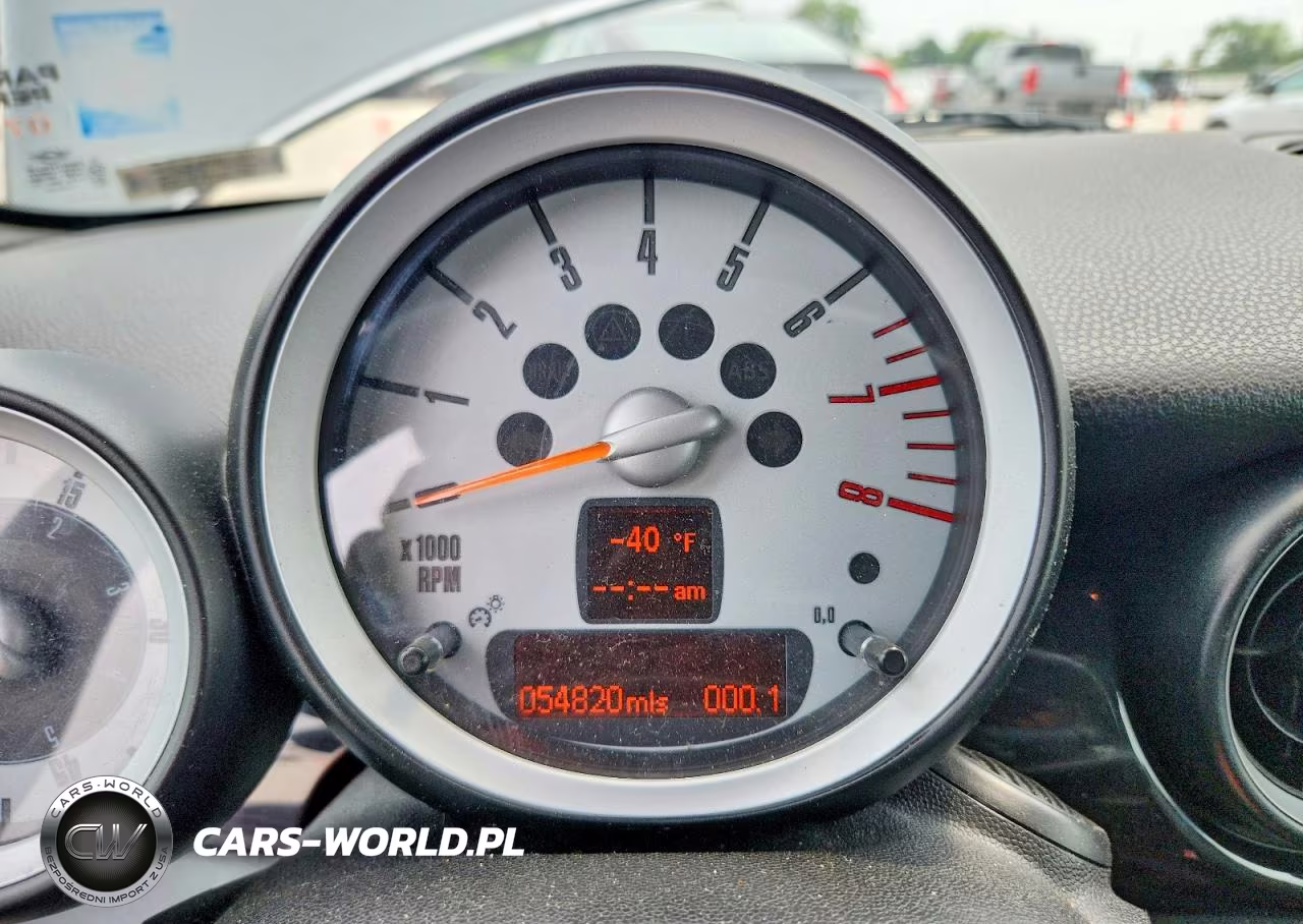 2010 Mini Cooper S VIN:WMWMS3C58ATY50623 - 9