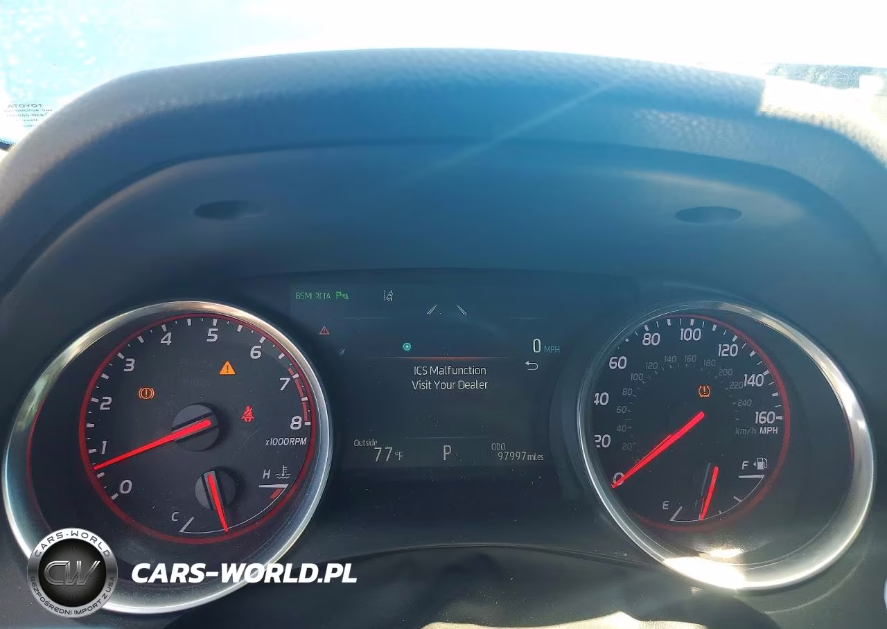 2018 Toyota Camry Xse VIN:4T1B61HKXJU077743 - 9
