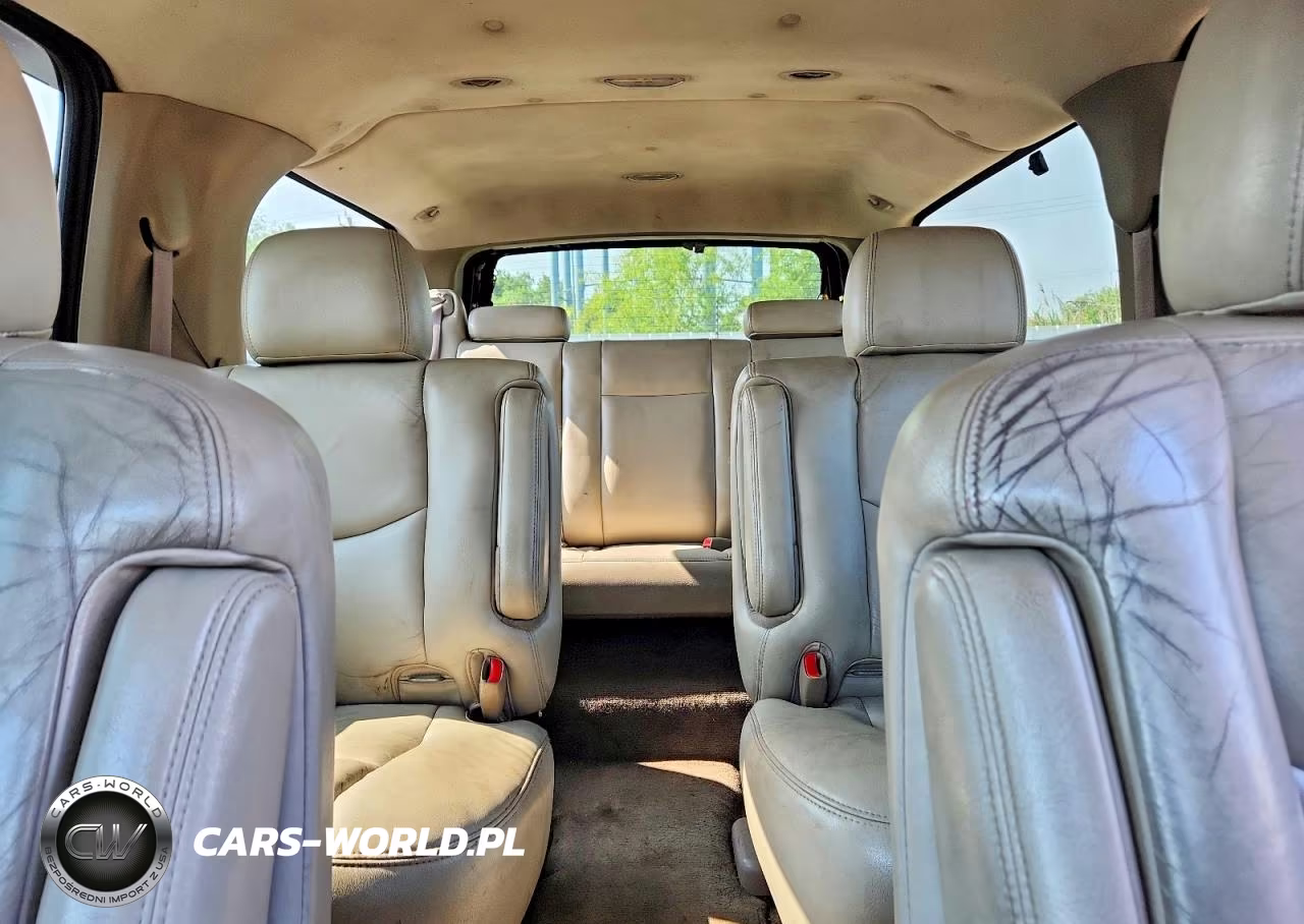 2004 Chevrolet Suburban K1500 VIN:3GNFK16Z34G304450 - 10