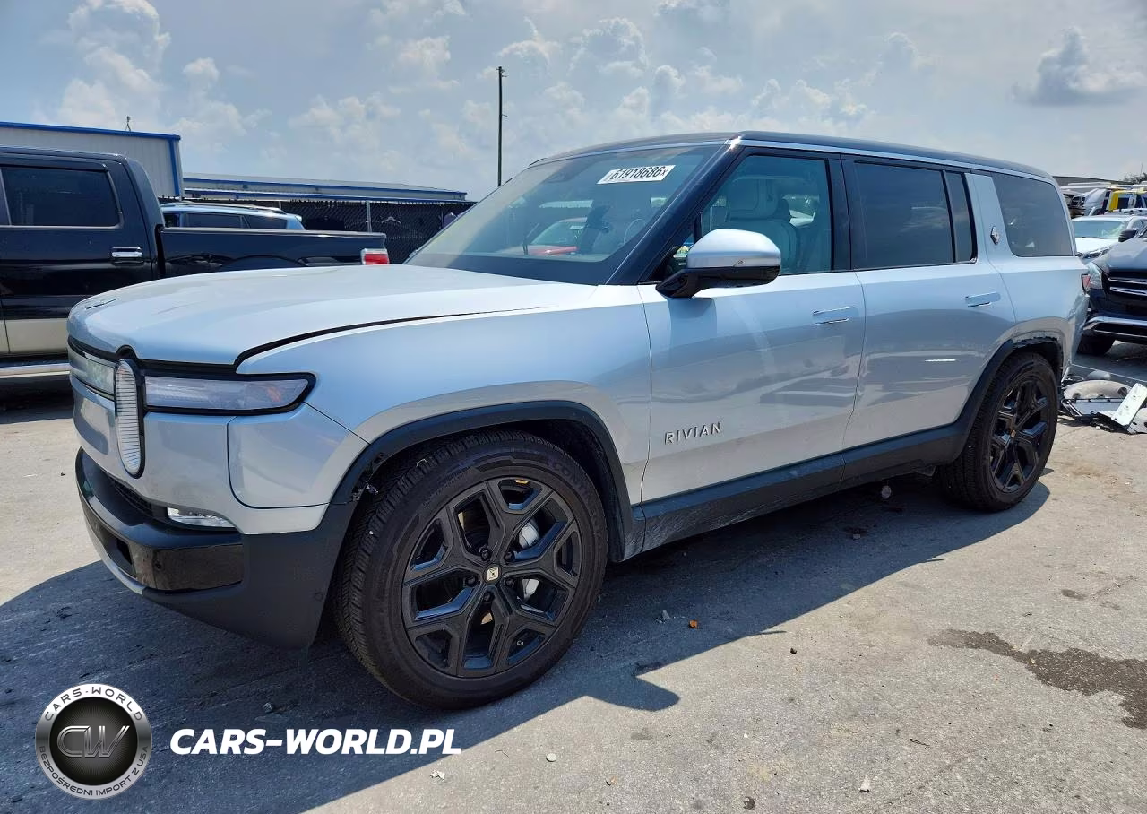 2024 Rivian R1S Adventure