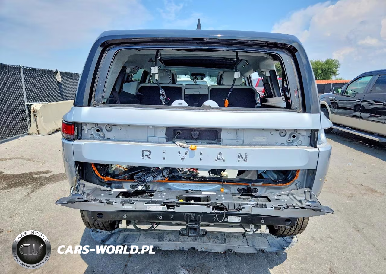 2024 Rivian R1S Adventure VIN:7PDSGCBA9RN041425 - 6