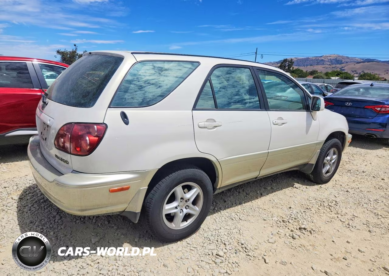1999 Lexus Rx 300 VIN:JT6HF10U0X0028845 - 3