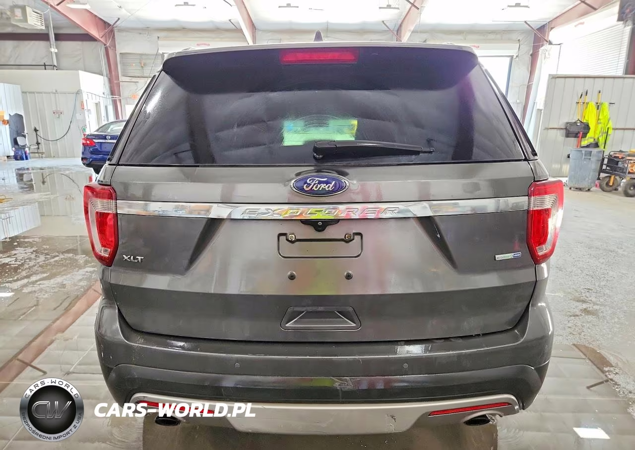 2017 Ford Explorer Xlt VIN:1FM5K8DH6HGA85679 - 6