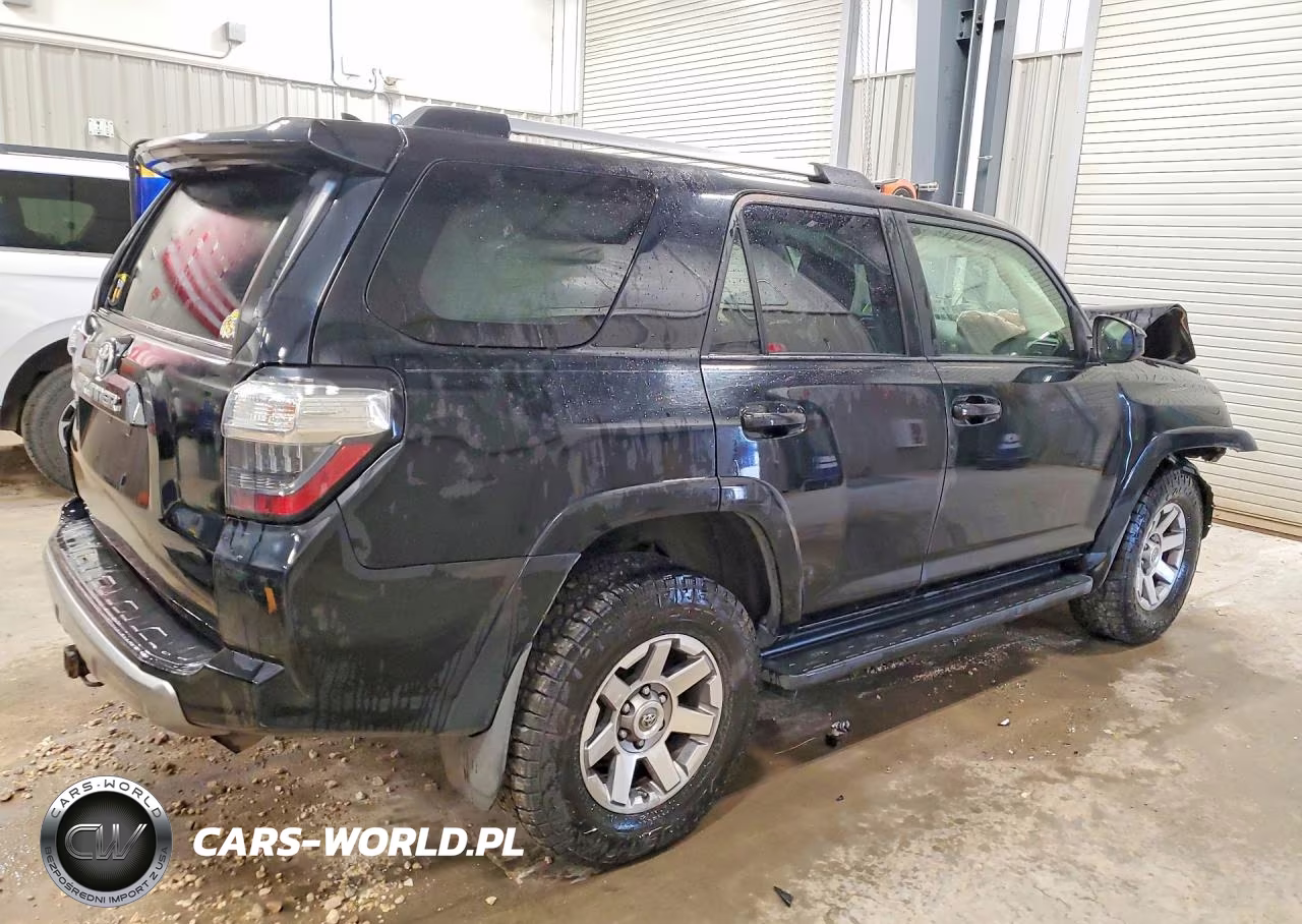 2015 Toyota 4Runner Trail VIN:JTEBU5JR1F5270031 - 3