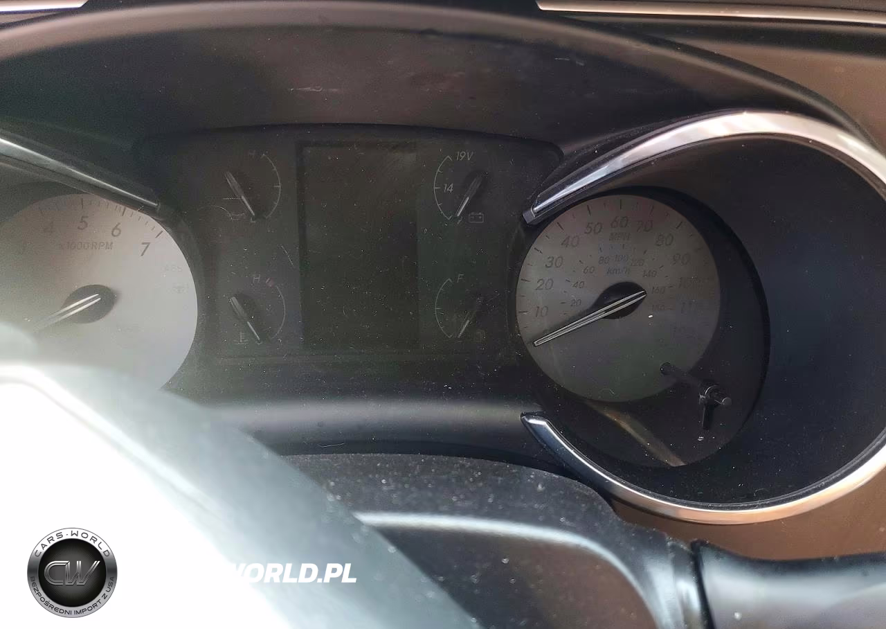 2019 Toyota Sequoia Platinum VIN:5TDDY5G18KS171505 - 9