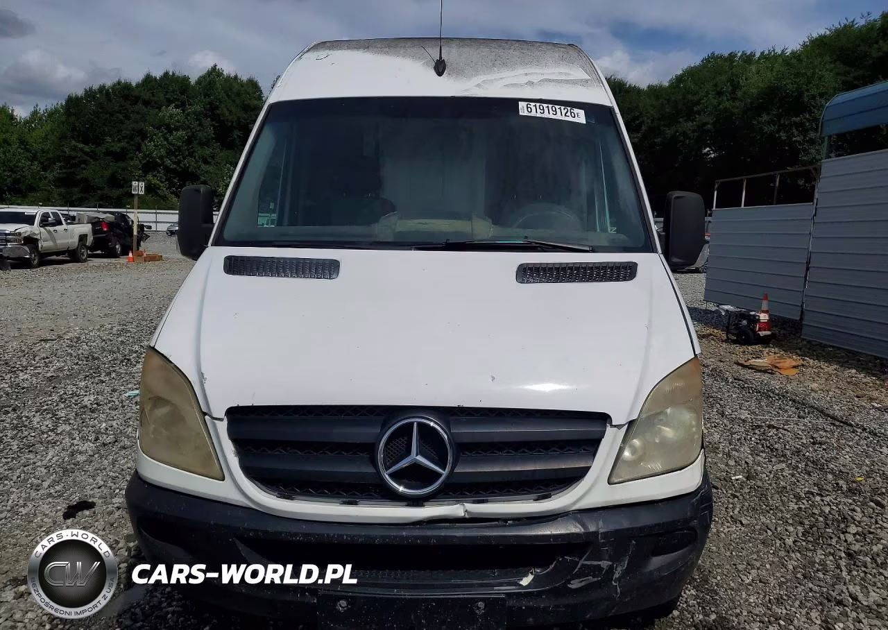 2012 Mercedes-Benz Sprinter 2500 Delivery Van VIN:WD3PE8CBXC5611411 - 5