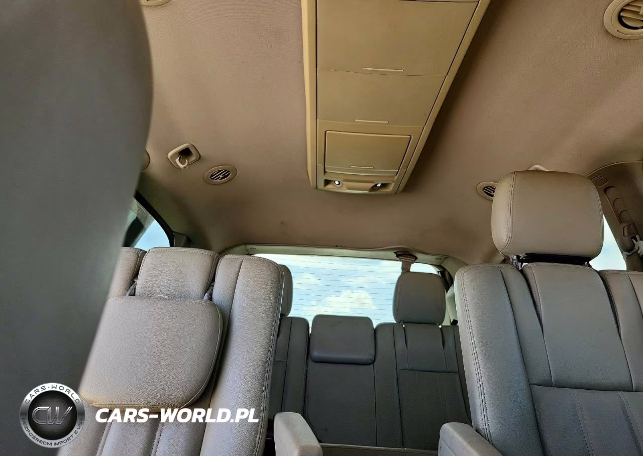 2013 Chrysler Town & Country Touring VIN:2C4RC1BG1DR554903 - 10