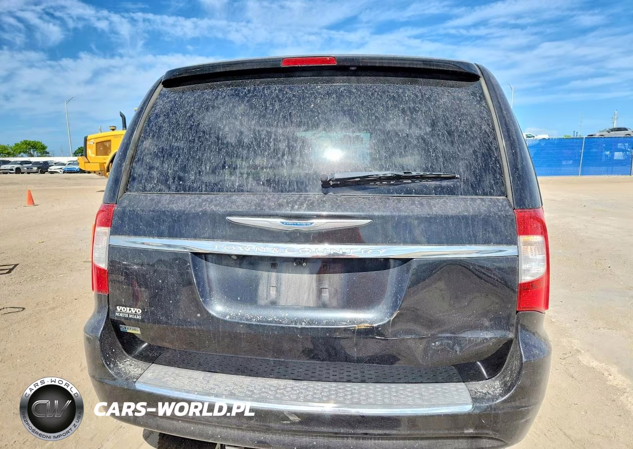 2013 Chrysler Town & Country Touring VIN:2C4RC1BG1DR554903 - 6