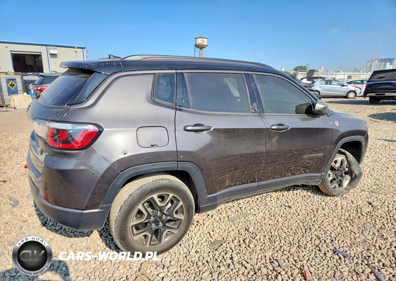 2020 Jeep Compass Trailhawk VIN:3C4NJDDB4LT214566 - 3