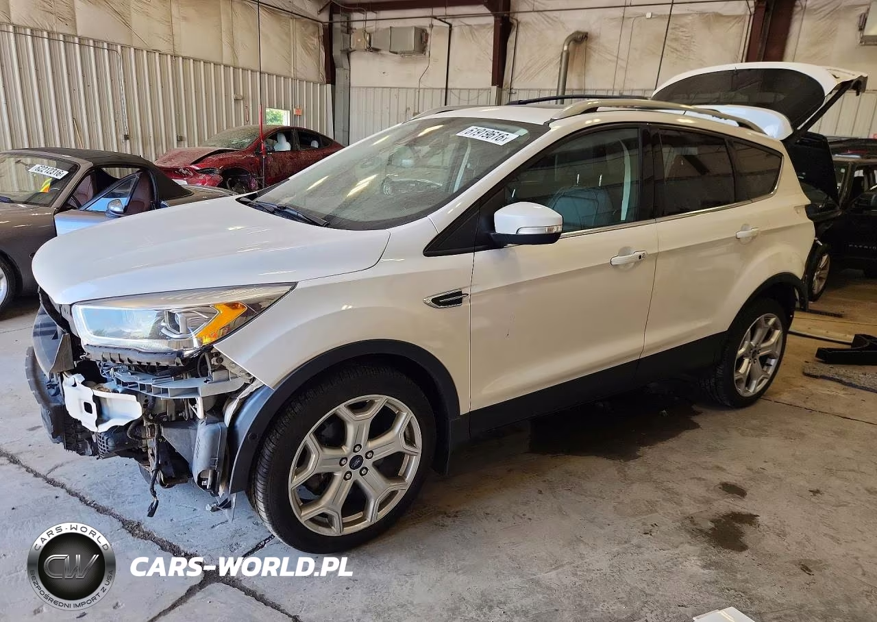 2019 Ford Escape Titanium – zdjęcie 1 z 14