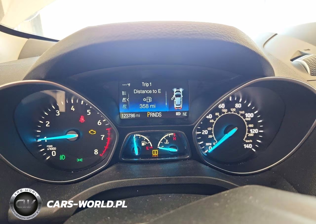 2019 Ford Escape Titanium VIN:1FMCU9J93KUB16805 - 9